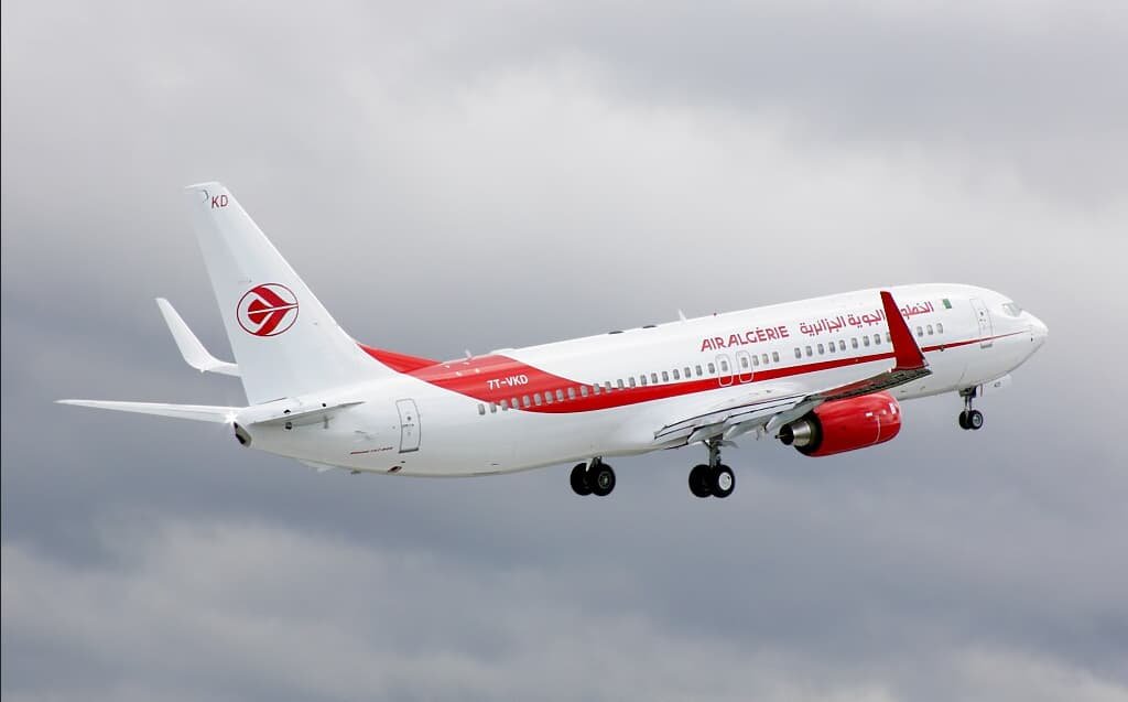 Air-algerie : décollage d'un avion à destination de l'Algérie